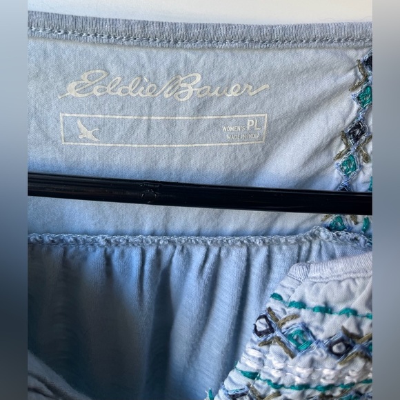 Eddie Bauer Blue Embroidered Blouse PL - Picture 5 of 6